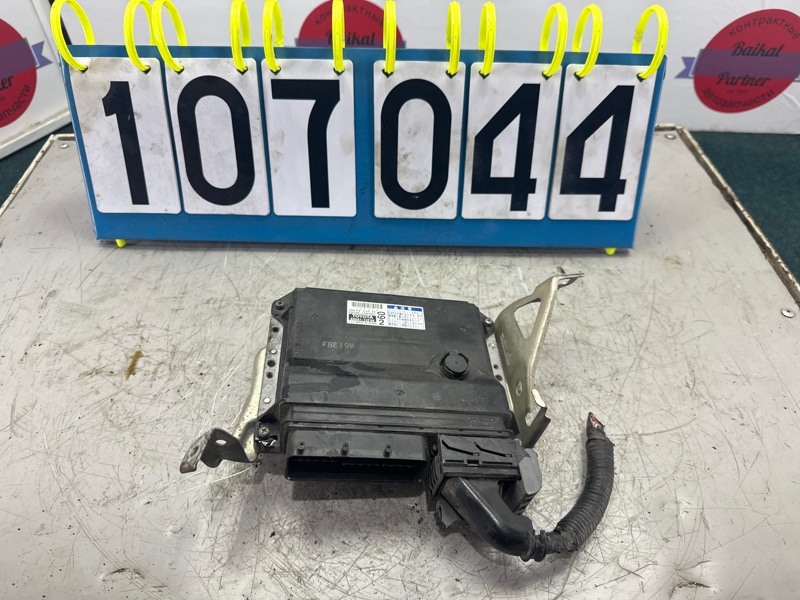 Блок управления двс TOYOTA COROLLA RUMION NZE151H 1NZ-FE (б/у)