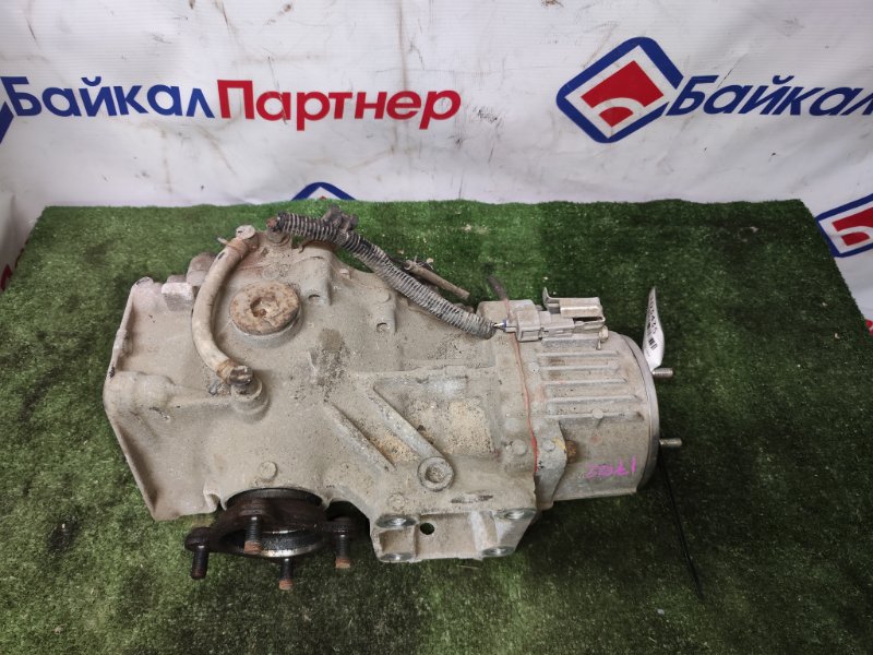 Редуктор TOYOTA NOAH AZR65G 1AZ-FSE 2006 задний (б/у) Редуктор TOYOTA NOAH AZR65G 1AZ-FSE 2006 задний (б/у)