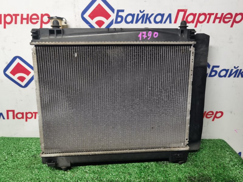 Радиатор ДВС TOYOTA RACTIS NSP120 1NR-FE 2010 (б/у)
