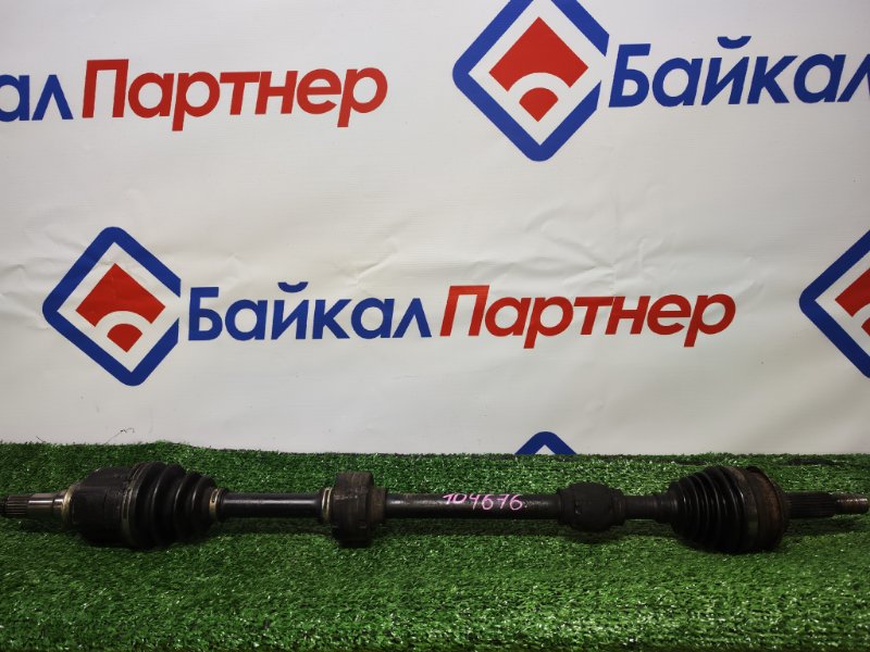 Привод TOYOTA RACTIS NSP120 1NR-FE 2010 передний правый (б/у)