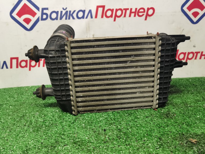 Интеркуллер NISSAN NOTE E12 HR12DE 2014 (б/у)