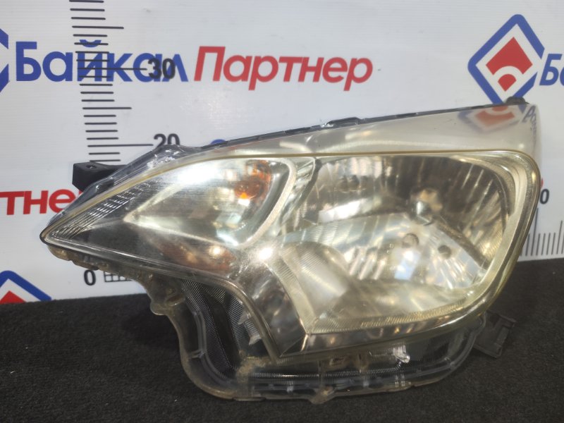 Фара TOYOTA RACTIS NSP120 1NR-FE 2010 передняя левая 52-212 (б/у)