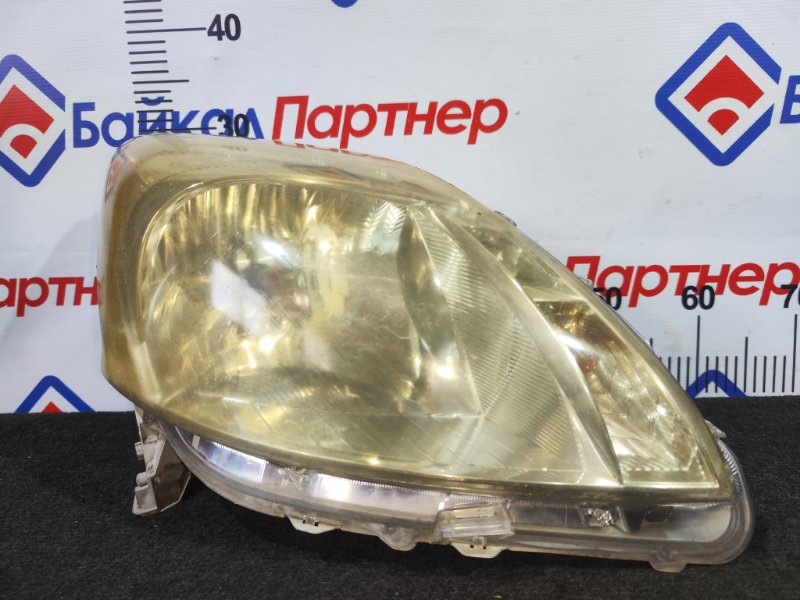 Фара TOYOTA PASSO SETTE M512E передняя правая 100-51958 (б/у)
