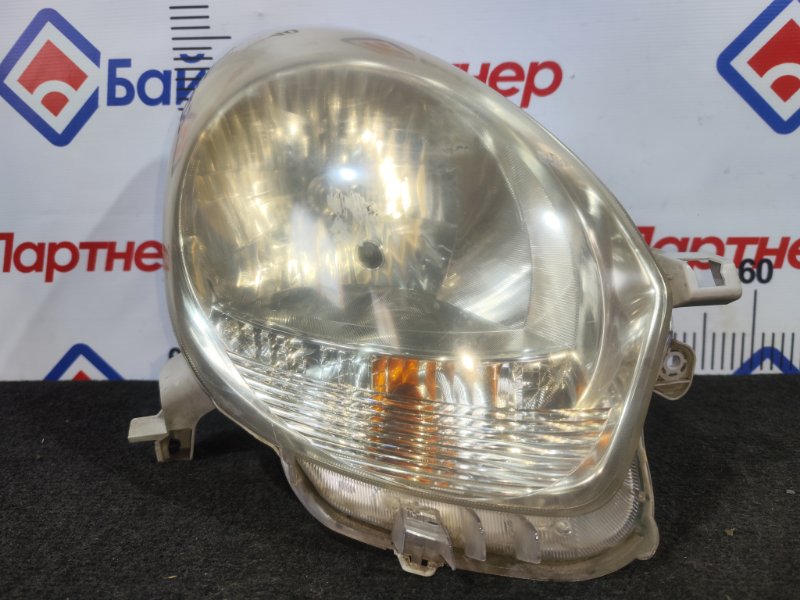 Фара TOYOTA PASSO KGC30 1KR-FE 2010 передняя правая 100-51005 (б/у)