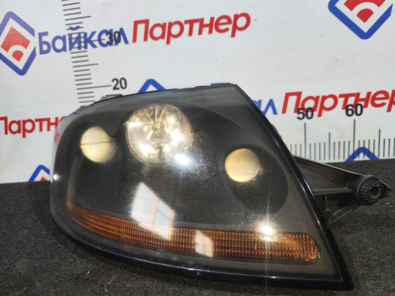 Фара AUDI TT 8N3 AUQ 2003 передняя правая (б/у)