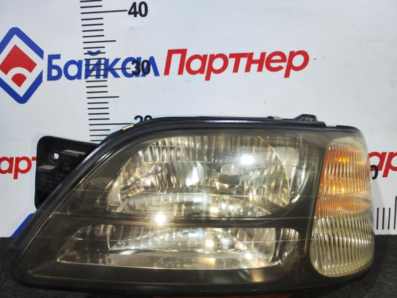 Фара SUBARU LEGACY BH5 EJ206 передняя левая 100-20651 (б/у)