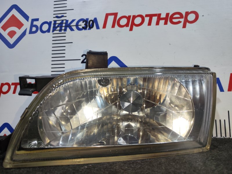 Фара TOYOTA CORSA EL55 5E-FE 1999 передняя левая 16-158 (б/у)