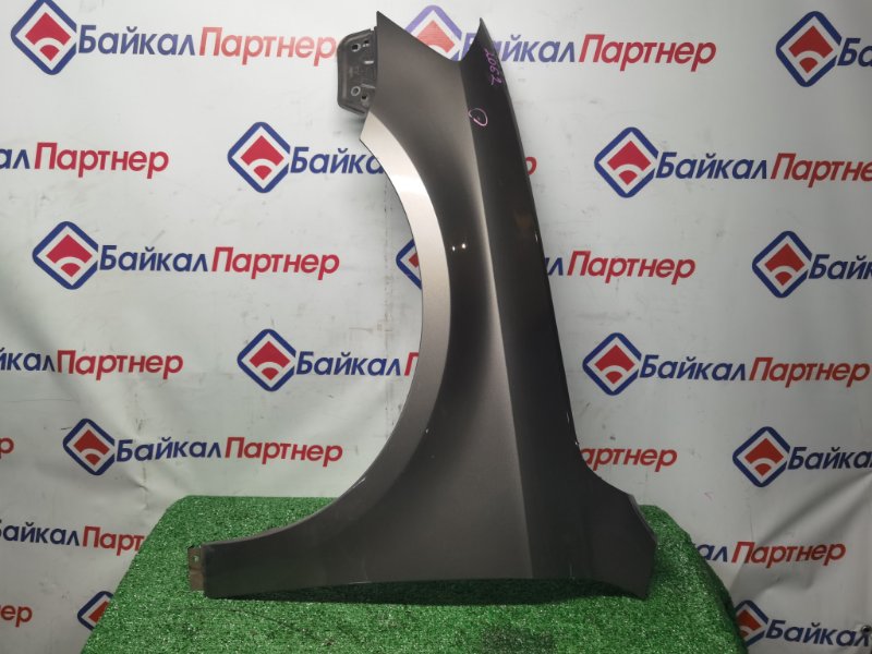 Крыло VOLKSWAGEN PASSAT 3C CAXA 2011 переднее левое (б/у)