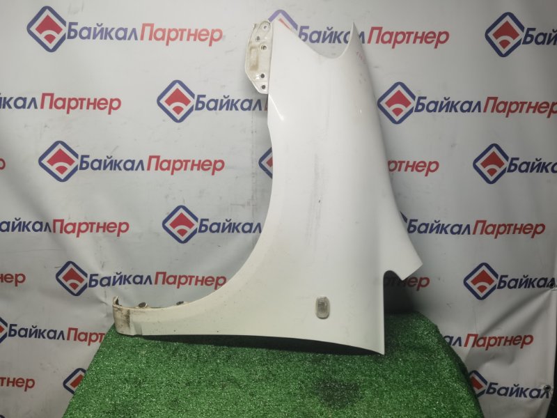 Крыло TOYOTA IPSUM ACM21W 2AZ-FE 2009 переднее левое (б/у)