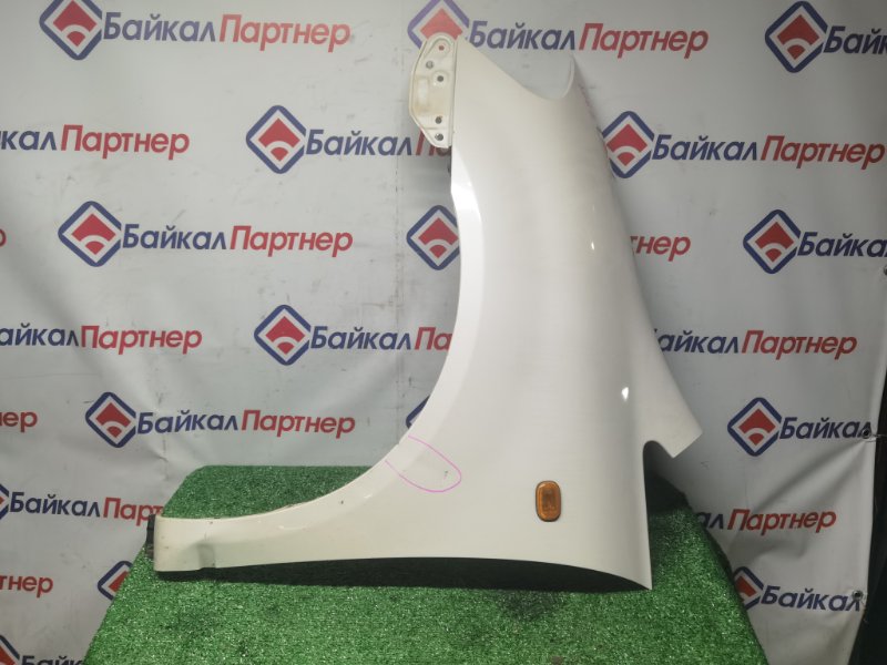 Крыло TOYOTA IPSUM ACM26W 2AZ-FAE 2002 переднее левое (б/у)