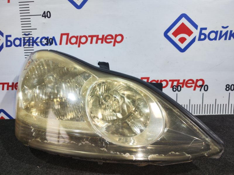 Фара TOYOTA IPSUM ACM21W 2AZ-FE 2009 передняя правая (б/у)