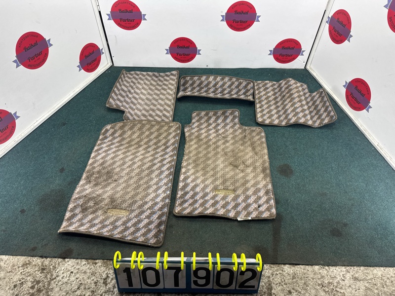 Коврик салонный TOYOTA CORONA PREMIO AT210 4A-FE 2000 (б/у) Коврик салонный TOYOTA CORONA PREMIO AT210 4A-FE 2000 (б/у)