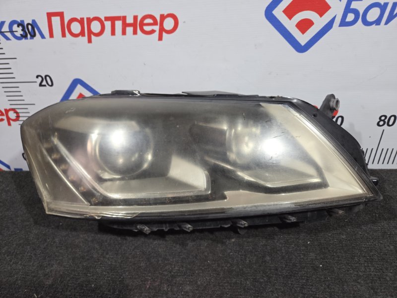 Фара VOLKSWAGEN PASSAT 3C CAXA 2011 передняя правая (б/у)