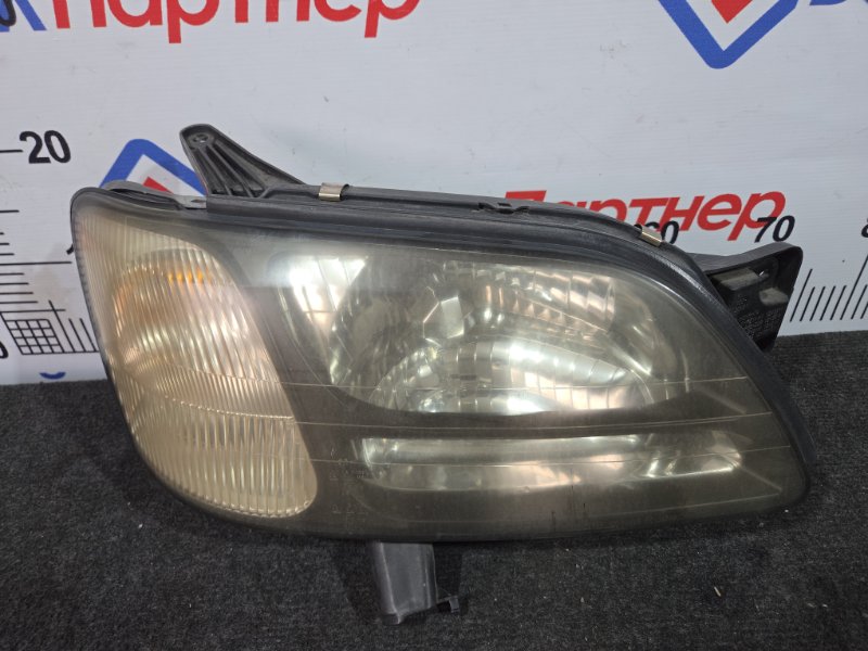 Фара SUBARU LEGACY BH5 EJ206 передняя правая 100-20651 (б/у)