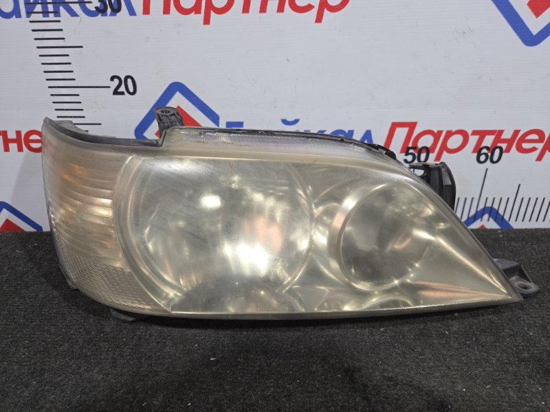 Фара TOYOTA VISTA ZZV50G 1ZZ-FE 2000 передняя правая 32-174 (б/у)