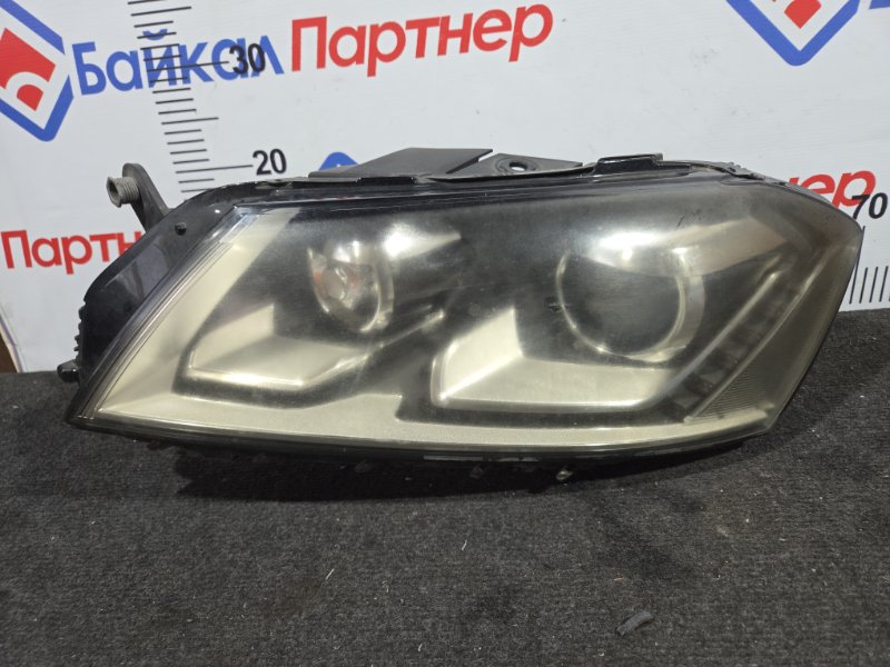 Фара VOLKSWAGEN PASSAT 3C CAXA 2011 передняя левая (б/у)