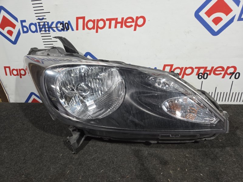Фара HONDA FREED GB4 L15A 2010 передняя правая (б/у)