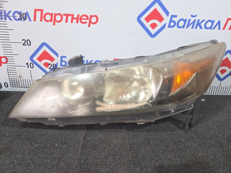 Фара HONDA STREAM RN8 R20A 2010 передняя левая 100-22652 (б/у)