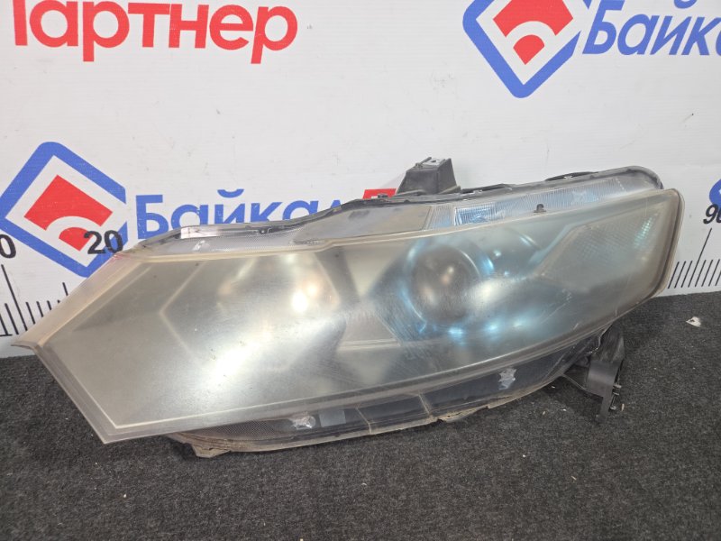 Фара HONDA INSIGHT ZE2 LDA 2010 передняя левая 100-22877 (б/у) Фара HONDA INSIGHT ZE2 LDA 2010 передняя левая 100-22877 (б/у)