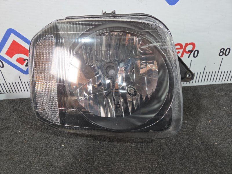 Фара SUZUKI JIMNY JB23W K6A передняя правая 100-32647 (б/у)