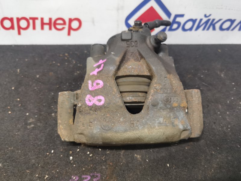 Суппорт AUDI TT 8N3 AUQ 2003 передний левый (б/у) Суппорт AUDI TT 8N3 AUQ 2003 передний левый (б/у)