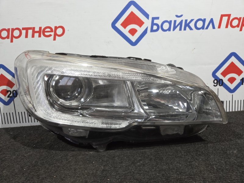 Фара SUBARU LEVORG VM4 16E 2015 передняя правая 18-77 (б/у)