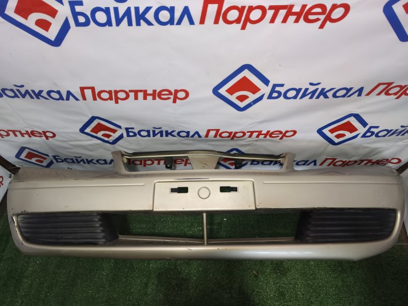 Бампер NISSAN SUNNY FB15 QG15DE 2004 передний (б/у)