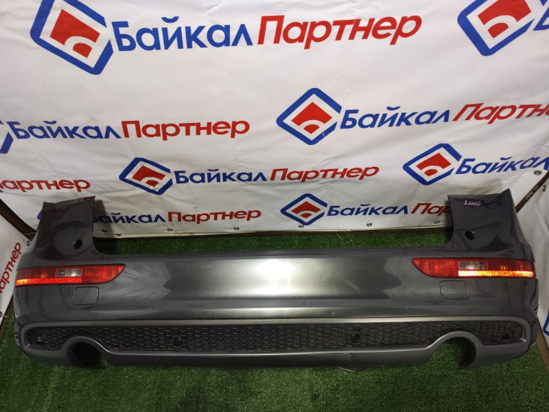 Бампер AUDI Q5 8R CDN 2010 задний (б/у) Бампер AUDI Q5 8R CDN 2010 задний (б/у)