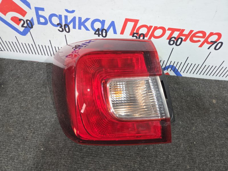 Стоп SUBARU LEVORG VM4 16E 2015 задний левый d125 (б/у) Стоп SUBARU LEVORG VM4 16E 2015 задний левый d125 (б/у)