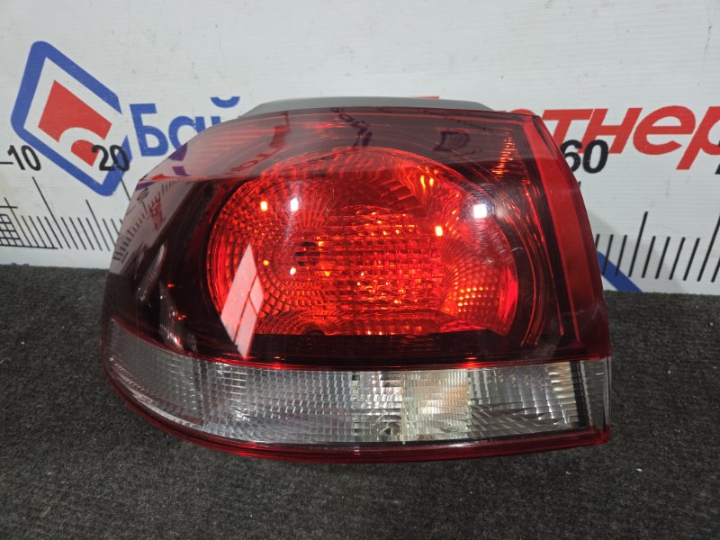 Стоп 1KCAV 2011 задний левый (б/у) Стоп 1KCAV 2011 задний левый (б/у)