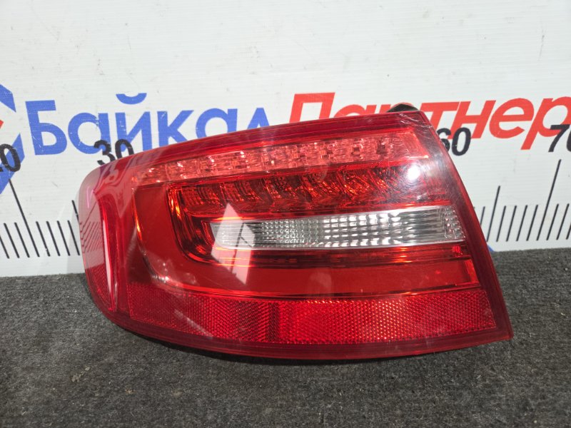 Стоп AUDI A4 8K CDN 2012 задний левый (б/у) Стоп AUDI A4 8K CDN 2012 задний левый (б/у)