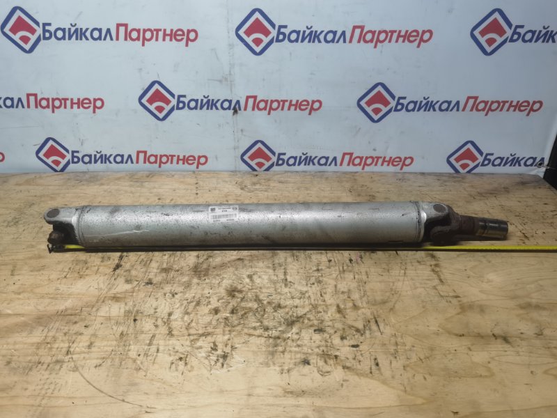 Кардан CHEVROLET TrailBlazer DT13S LL8 2002 задний (б/у) Кардан CHEVROLET TrailBlazer DT13S LL8 2002 задний (б/у)