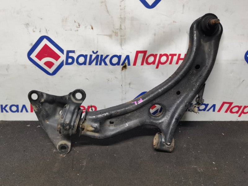 Рычаг HONDA FREED GB3 L15A передний левый (б/у)