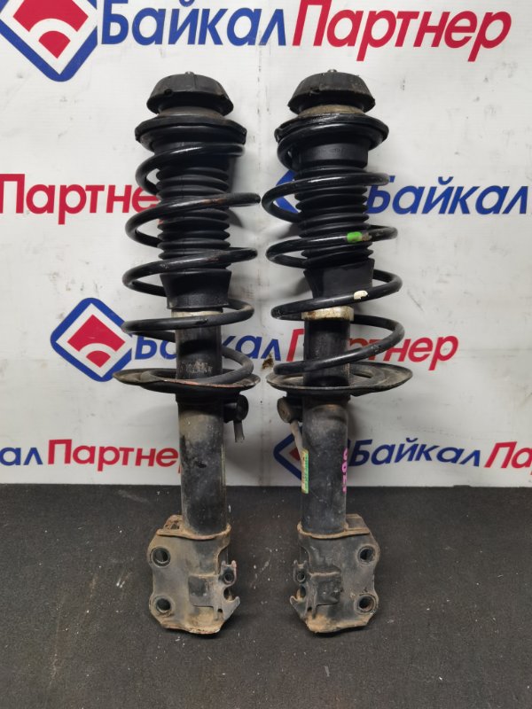 Стойка подвески TOYOTA RACTIS NSP120 1NR-FE 2010 передняя (б/у) Стойка подвески TOYOTA RACTIS NSP120 1NR-FE 2010 передняя (б/у)