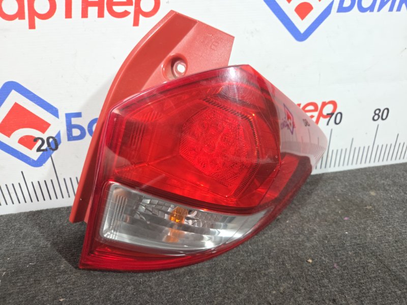 Стоп SUBARU TREZIA NCP125 1NZ-FE 2012 задний правый 52-227 (б/у) Стоп SUBARU TREZIA NCP125 1NZ-FE 2012 задний правый 52-227 (б/у)