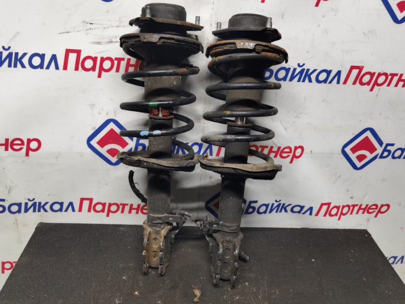 Стойка подвески TOYOTA CARINA ST195 3S-FE 1995 передняя (б/у)