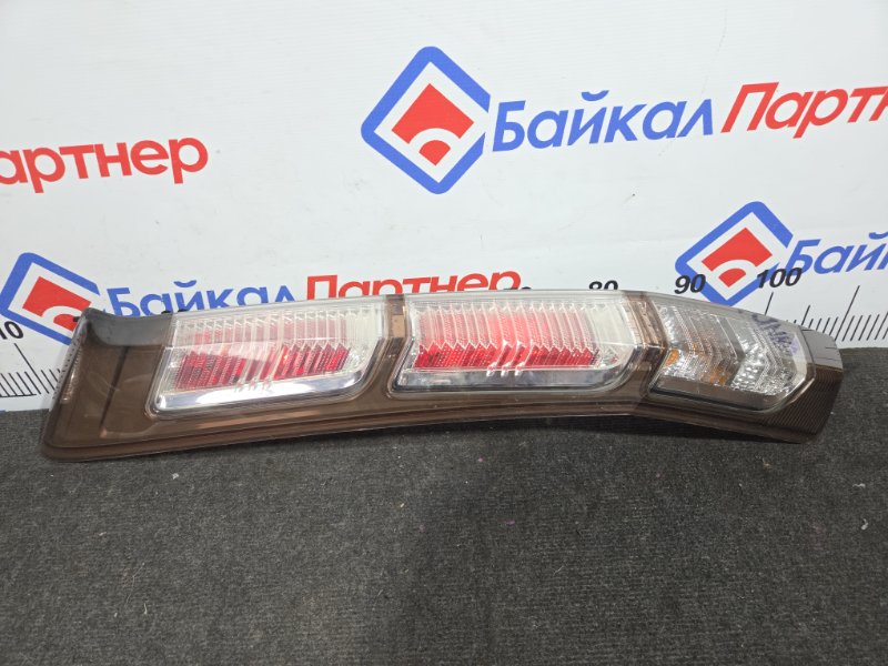 Стоп HONDA STREAM RN8 R20A 2010 задний левый d079 (б/у) Стоп HONDA STREAM RN8 R20A 2010 задний левый d079 (б/у)