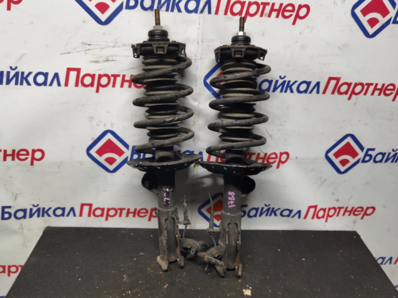 Стойка подвески HONDA FREED GB3 L15A передняя (б/у)