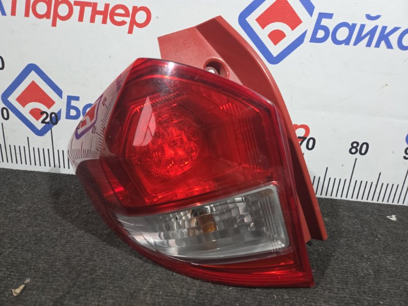Стоп SUBARU TREZIA NCP125 1NZ-FE 2012 задний левый 52-227 (б/у) Стоп SUBARU TREZIA NCP125 1NZ-FE 2012 задний левый 52-227 (б/у)