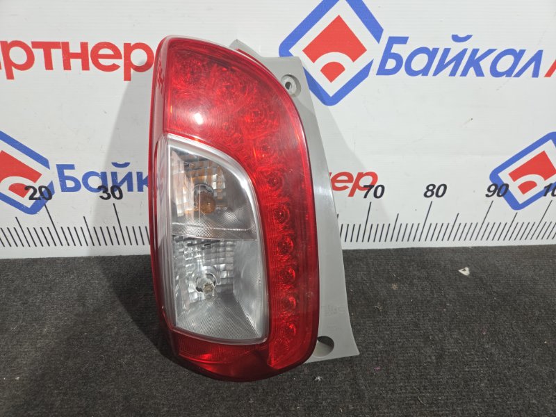 Стоп TOYOTA PASSO KGC30 1KR-FE 2015 задний левый 220-51397 (б/у) Стоп TOYOTA PASSO KGC30 1KR-FE 2015 задний левый 220-51397 (б/у)