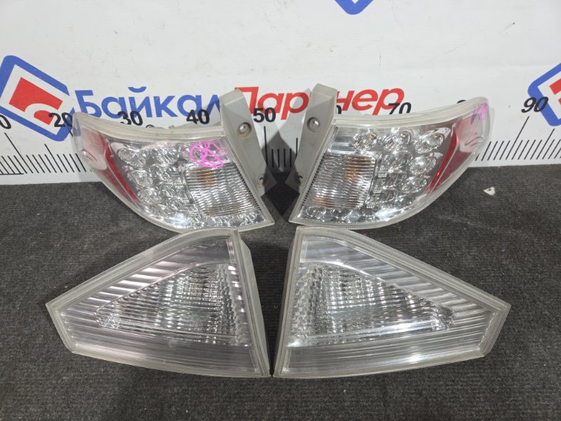 Стоп SUBARU IMPREZA GH8 EJ20 2007 задний (б/у) Стоп SUBARU IMPREZA GH8 EJ20 2007 задний (б/у)