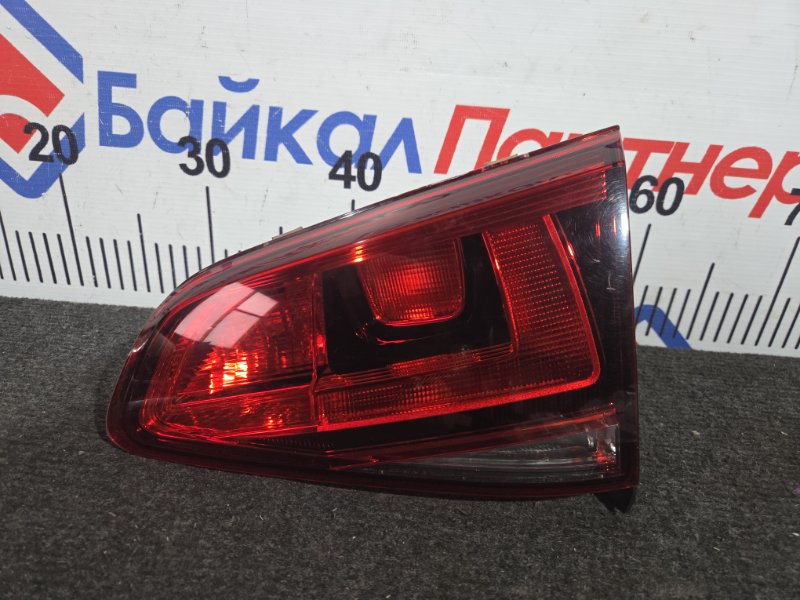 Стоп AUCPT 2014 задний правый (б/у) Стоп AUCPT 2014 задний правый (б/у)