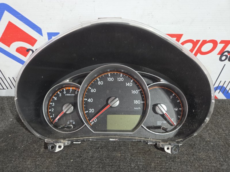 Комбинация приборов TOYOTA RACTIS NCP120 1NZ-FE 2010 (б/у) Комбинация приборов TOYOTA RACTIS NCP120 1NZ-FE 2010 (б/у)