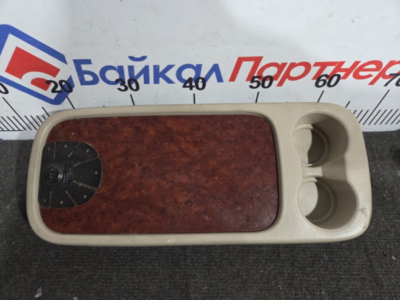 Стол салонный TOYOTA IPSUM ACM26W 2AZ-FE 2002 (б/у) Стол салонный TOYOTA IPSUM ACM26W 2AZ-FE 2002 (б/у)