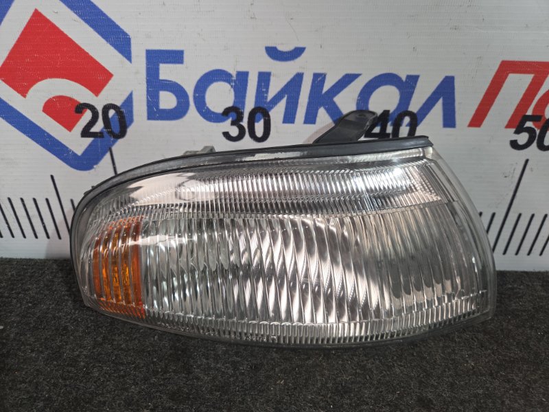 Габарит TOYOTA CARINA ST195 3S-FE 1995 передний правый 20-372 (б/у)