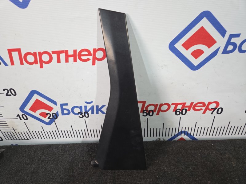 Накладка на дверь HONDA FIT GD1 L13A задняя левая (б/у)