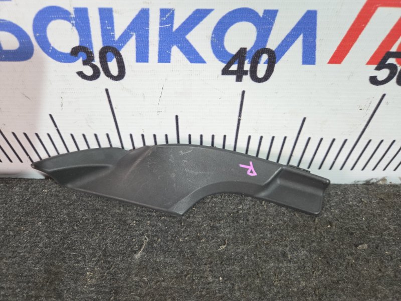 Уголок жабо HONDA N-WGN JH1 передний правый (б/у)