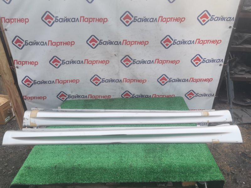 Накладка на порог SUZUKI SX4 YB11S M15A (б/у)