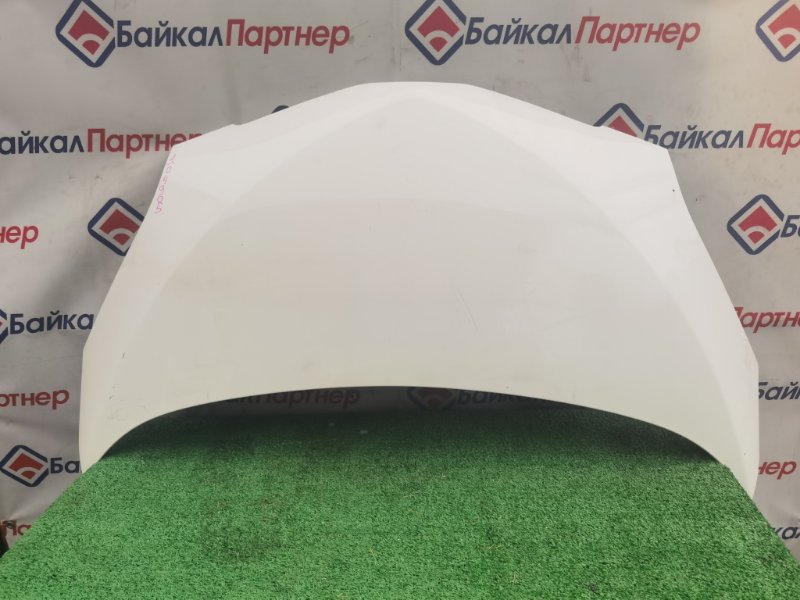 Капот TOYOTA RACTIS NCP105 1NZ-FE 2006 передний (б/у) Капот TOYOTA RACTIS NCP105 1NZ-FE 2006 передний (б/у)