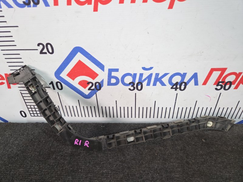 Крепление Бампера HONDA FIT SHUTTLE GP2 LDA 2015 заднее правое (б/у)